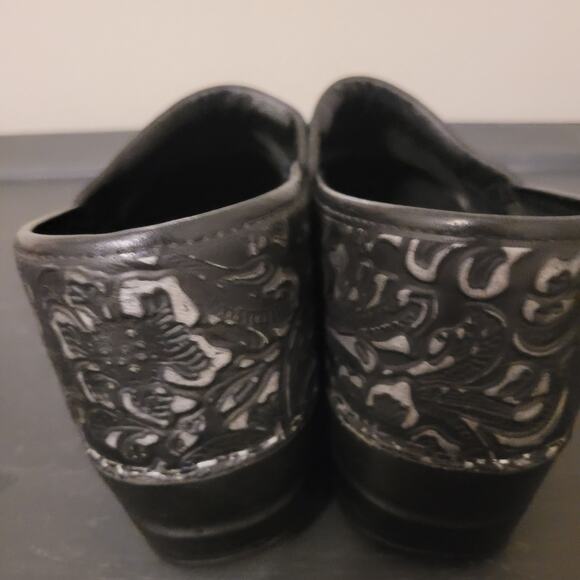Sanita Original Danish CLogs Signature Patent Leather Womens 42/ US 10.5 Emboss - Picture 4 of 7